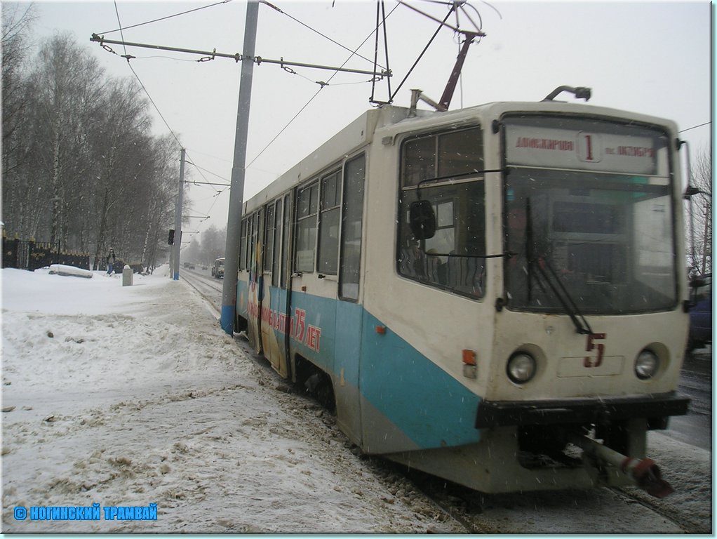 1042.JPG